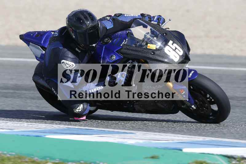 Archiv-2025/02 28.-31.01.2025 Moto Center Thun Jerez/rot-red/85